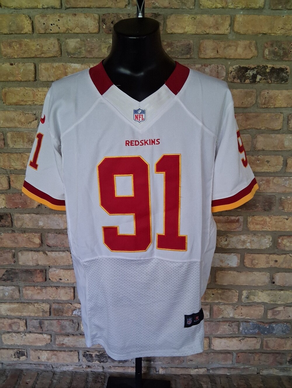 NIKE WASHINGTON REDSKINS RYAN KERRIGAN JERSEY SIZE 44 L
